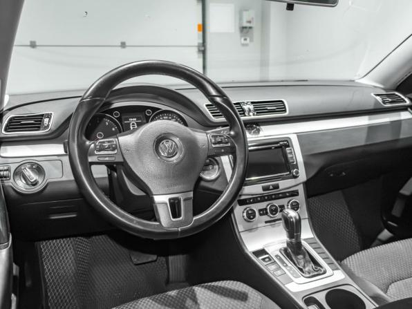 Volkswagen Passat B7 с пробегом 2012 года, цена 961 856 рублей, 207760 км, седан, Автокод Объявления