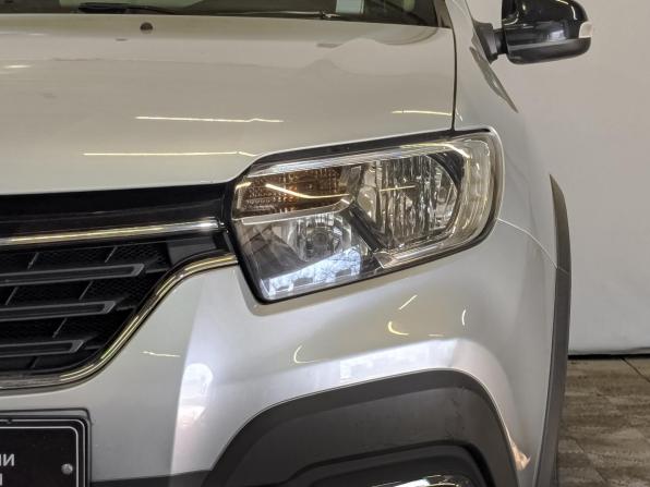 Renault Sandero II Рестайлинг с пробегом 2021 года, цена 1 360 000 рублей, 55270 км, хэтчбек, Автокод Объявления