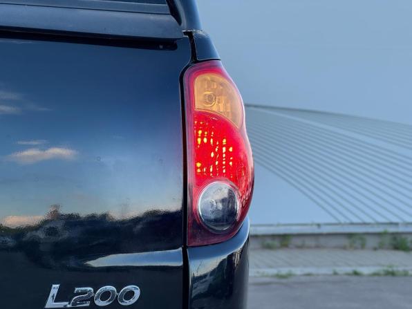 Mitsubishi L200 IV с пробегом 2011 года, цена 1 420 000 рублей, 154922 км, пикап, Автокод Объявления