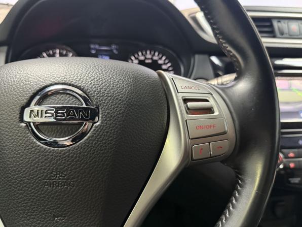 Nissan Qashqai II с пробегом 2014 года, цена 1 699 000 рублей, 100354 км, внедорожник, Автокод Объявления