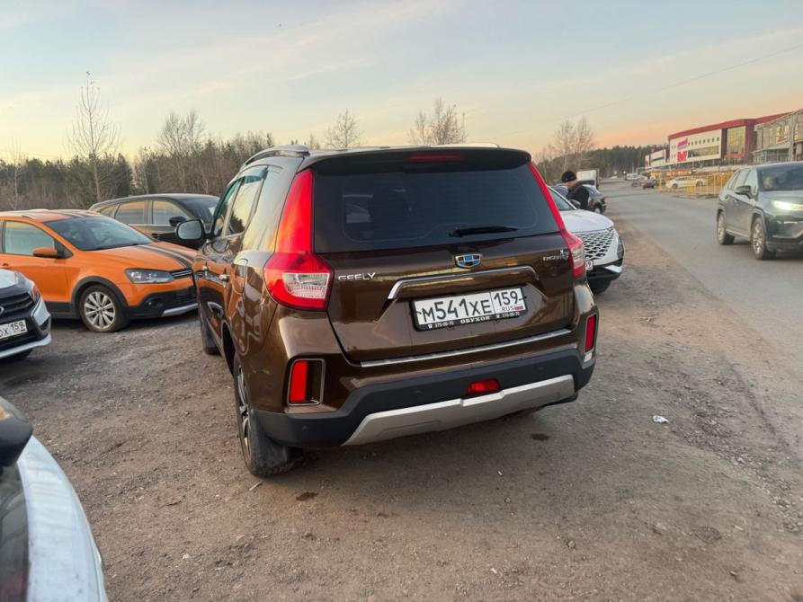 Geely Emgrand X7 I Рестайлинг 2 Пермь  - изображение 3