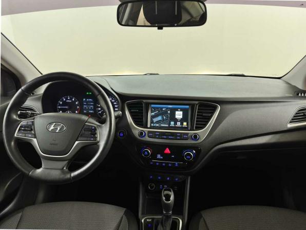 Hyundai Solaris II с пробегом 2017 года, цена 1 470 000 рублей, 77285 км, седан, Автокод Объявления