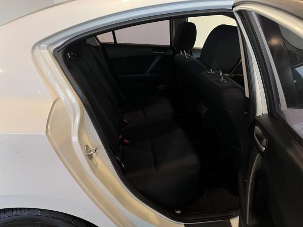 Mazda 3 II (BL) с пробегом 2009 года, цена 730 000 рублей, 295000 км, седан, Автокод Объявления