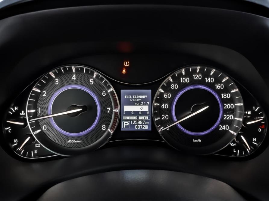 Infiniti QX80 I Рестайлинг Москва  - изображение 16
