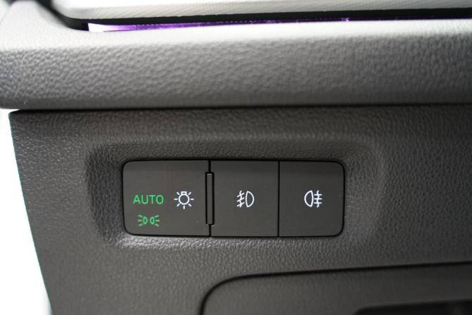 Skoda Octavia IV (A8) с пробегом 2021 года, цена 2 299 000 рублей, 113000 км, лифтбек, Автокод Объявления