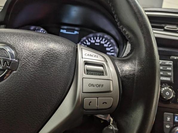 Nissan Qashqai II с пробегом 2016 года, цена 1 295 000 рублей, 204691 км, внедорожник, Автокод Объявления