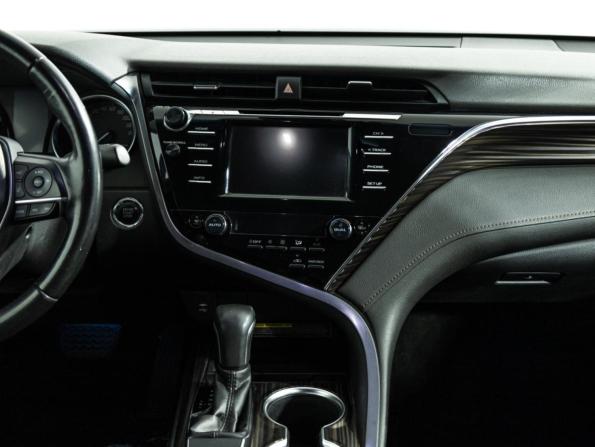 Toyota Camry VIII (XV70) с пробегом 2019 года, цена 2 089 585 рублей, 233000 км, седан, Автокод Объявления