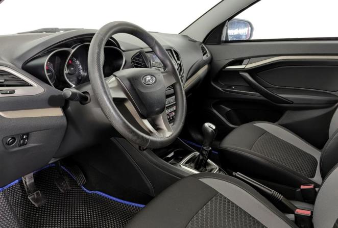 Lada (ВАЗ) Vesta I с пробегом 2016 года, цена 650 000 рублей, 204800 км, седан, Автокод Объявления