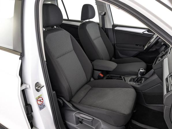 Volkswagen Tiguan II Рестайлинг с пробегом 2021 года, цена 2 640 000 рублей, 59202 км, внедорожник, Автокод Объявления