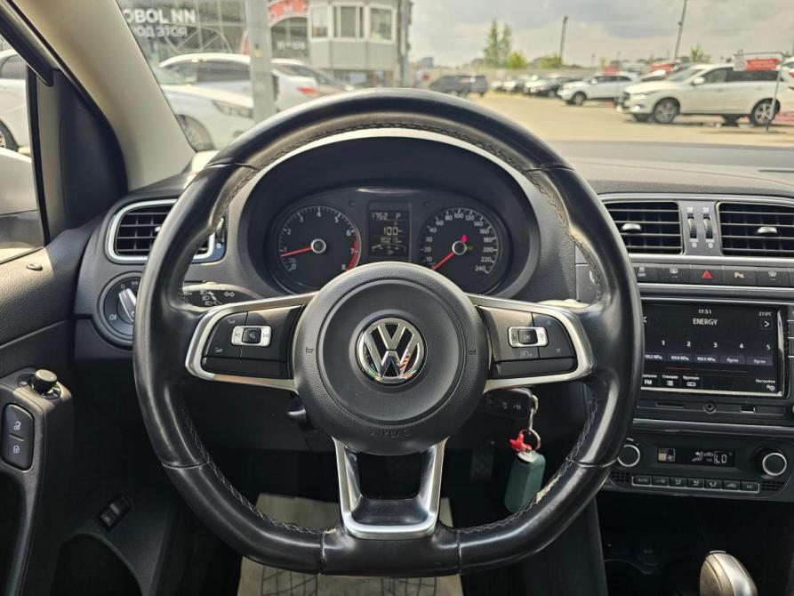 Volkswagen Polo V Рестайлинг Тюмень  - изображение 16