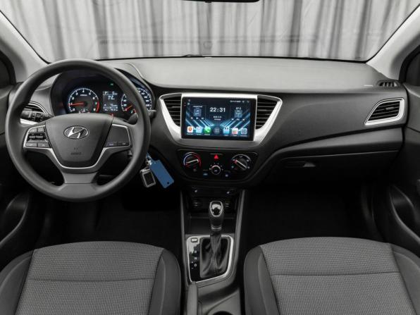 Hyundai Solaris II Рестайлинг с пробегом 2022 года, цена 1 720 000 рублей, 79128 км, седан, Автокод Объявления