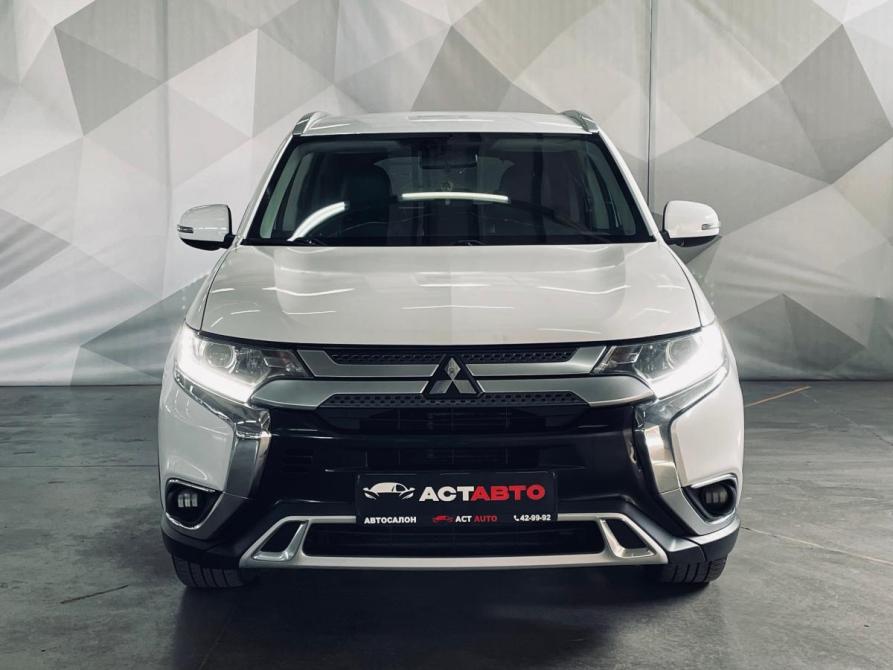 Mitsubishi Outlander III Рестайлинг 3 Оренбург  - изображение 2