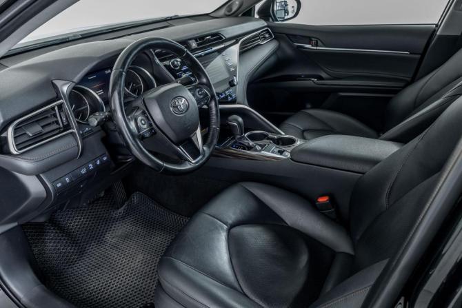 Toyota Camry VIII (XV70) с пробегом 2020 года, цена 2 803 000 рублей, 118960 км, седан, Автокод Объявления