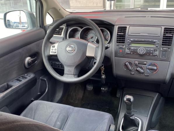 Nissan Tiida I с пробегом 2007 года, цена 350 000 рублей, 302391 км, седан, Автокод Объявления