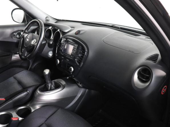 Nissan Juke I с пробегом 2011 года, цена 850 000 рублей, 181627 км, внедорожник, Автокод Объявления