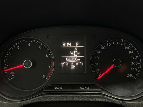 Volkswagen Polo V с пробегом 2015 года, цена 815 000 рублей, 166888 км, седан, Автокод Объявления