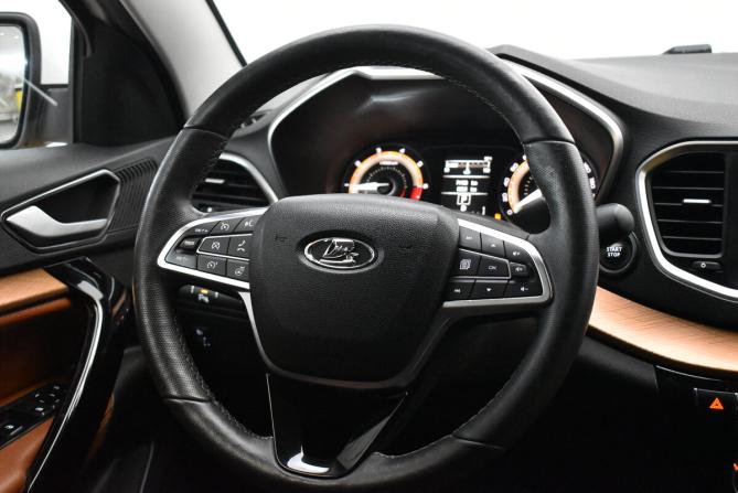 Lada (ВАЗ) Vesta I Рестайлинг (NG) с пробегом 2024 года, цена 1 250 000 рублей, 71186 км, универсал, Автокод Объявления