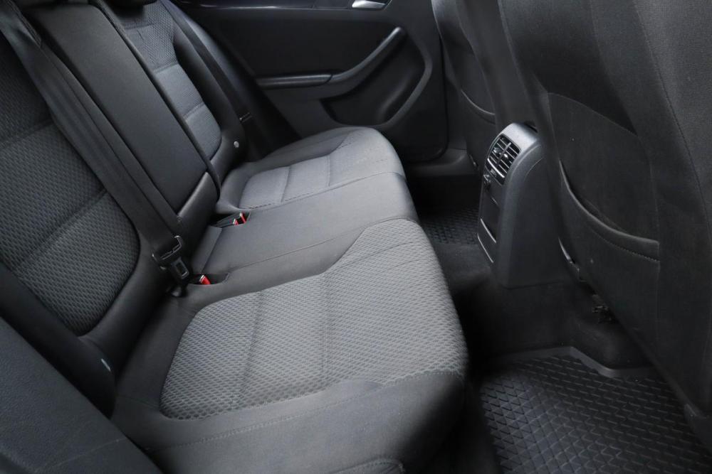 Volkswagen Jetta VI Челябинск  - изображение 17