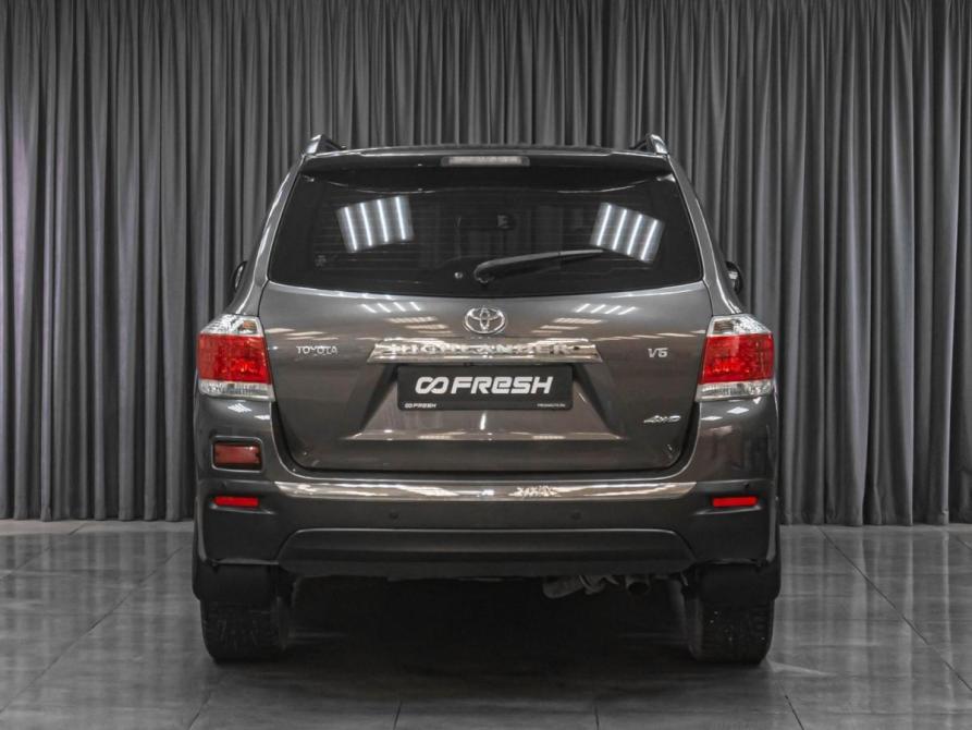 Toyota Highlander II (XU40) Рестайлинг Тюмень  - изображение 4