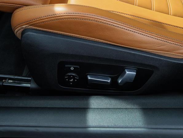 BMW 4 серии G22 G23 G26 с пробегом 2021 года, цена 7 200 000 рублей, 42851 км, кабриолет, Автокод Объявления