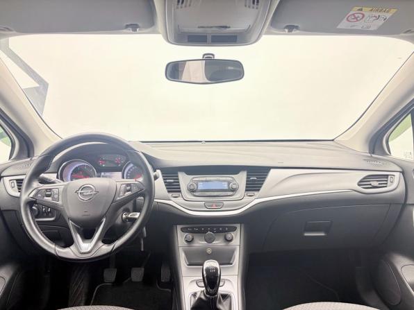 Opel Astra K с пробегом 2017 года, цена 1 125 900 рублей, 141809 км, универсал, Автокод Объявления