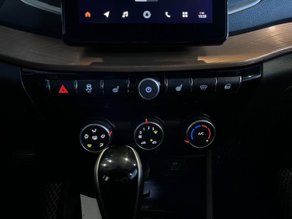 Lada (ВАЗ) Vesta I Рестайлинг (NG) с пробегом 2024 года, цена 1 497 000 рублей, 29346 км, универсал, Автокод Объявления