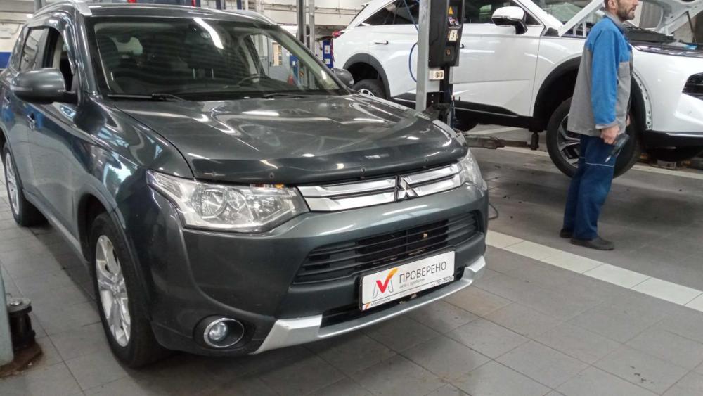 Mitsubishi Outlander III Рестайлинг Санкт-Петербург  - изображение 2