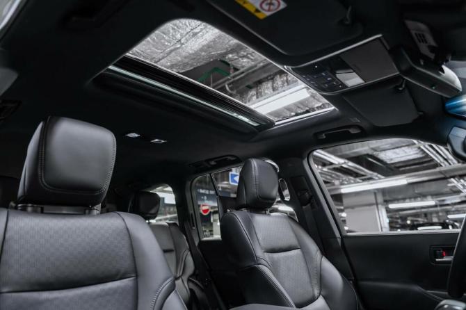 Новый Toyota Land Cruiser 300 Series 2026 года, цена 13 990 000 рублей, внедорожник, Автокод Объявления