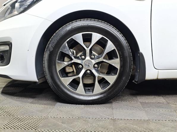 Kia Ceed II Рестайлинг с пробегом 2016 года, цена 1 165 000 рублей, 117396 км, хэтчбек, Автокод Объявления