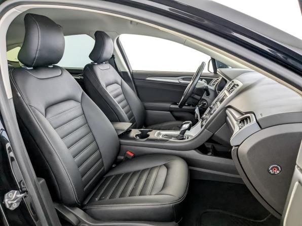 Ford Mondeo V с пробегом 2018 года, цена 1 890 000 рублей, 116378 км, седан, Автокод Объявления