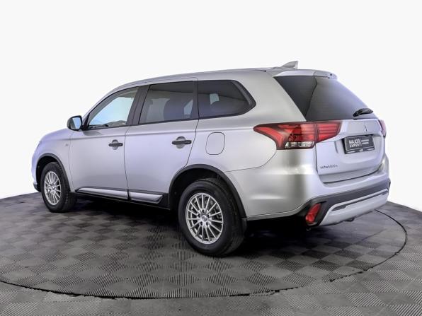 Mitsubishi Outlander III Рестайлинг 3 с пробегом 2021 года, цена 2 465 000 рублей, 53816 км, внедорожник, Автокод Объявления