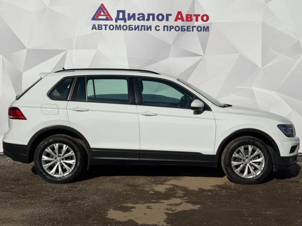 Volkswagen Tiguan II с пробегом 2020 года, цена 2 736 000 рублей, 65300 км, внедорожник, Автокод Объявления