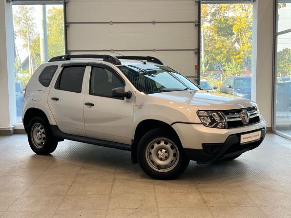 Renault Duster I Рестайлинг с пробегом 2017 года, цена 850 000 рублей, 153000 км, внедорожник, Автокод Объявления