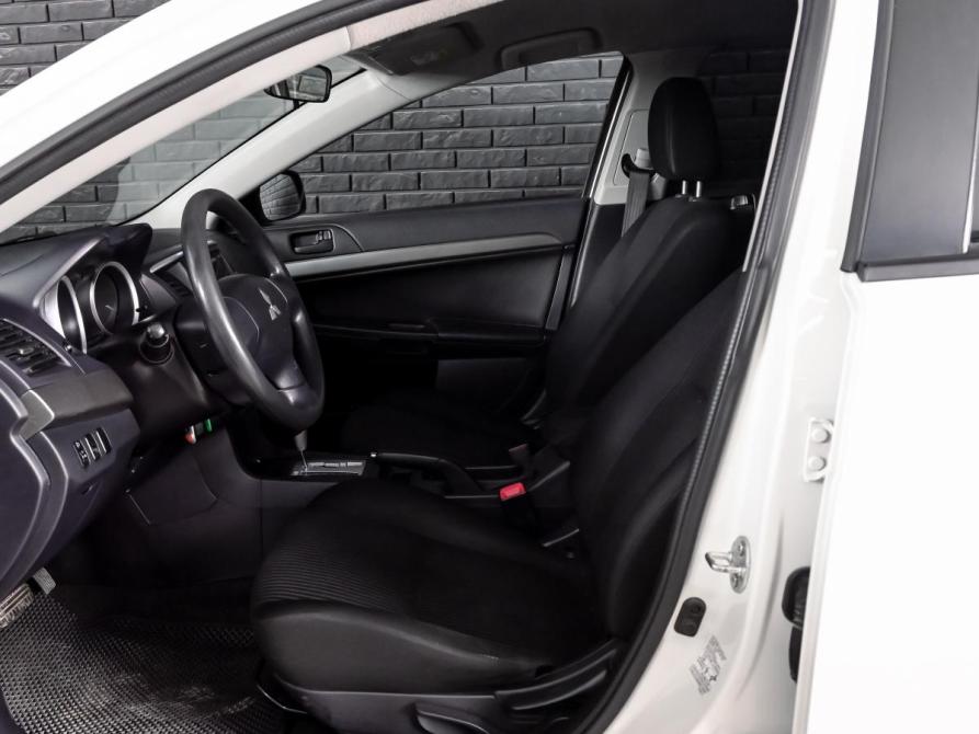 Mitsubishi Lancer X Рестайлинг Екатеринбург  - изображение 10