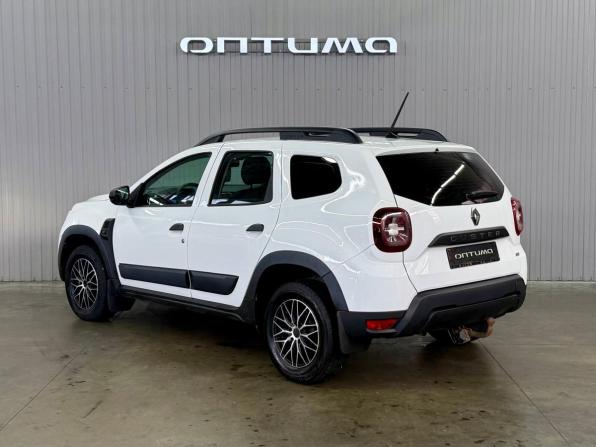 Renault Duster II с пробегом 2022 года, цена 1 697 000 рублей, 174000 км, внедорожник, Автокод Объявления
