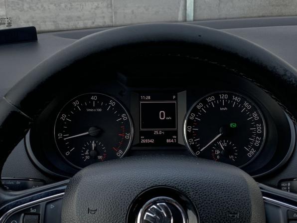 Skoda Octavia III (A7) с пробегом 2013 года, цена 999 000 рублей, 269341 км, лифтбек, Автокод Объявления