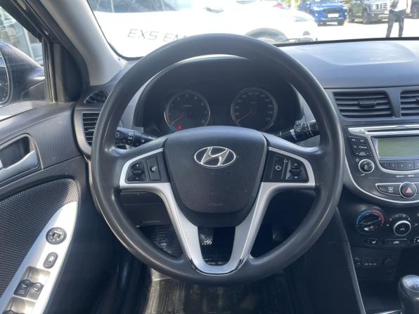 Hyundai Solaris I с пробегом 2013 года, цена 728 500 рублей, 128613 км, седан, Автокод Объявления