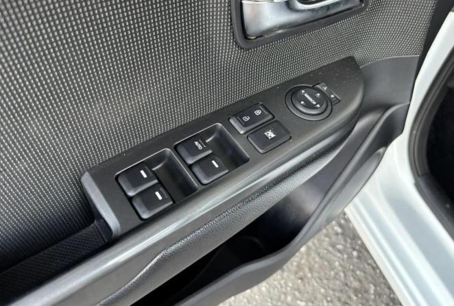 Kia Rio III Рестайлинг с пробегом 2015 года, цена 998 000 рублей, 142928 км, седан, Автокод Объявления