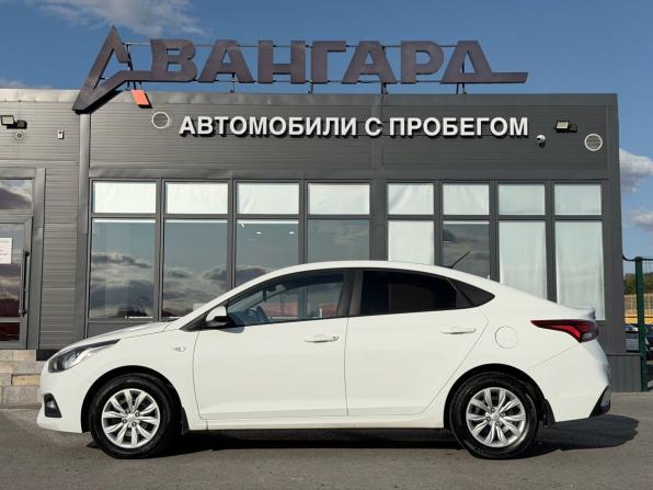 Hyundai Solaris II с пробегом 2018 года, цена 1 497 000 рублей, 126350 км, седан, Автокод Объявления