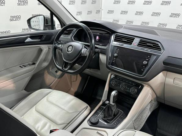 Volkswagen Tiguan II с пробегом 2018 года, цена 3 359 200 рублей, 115550 км, внедорожник, Автокод Объявления