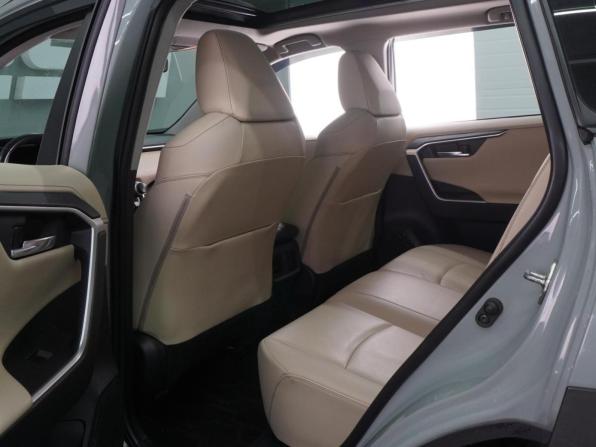 Toyota RAV4 V (XA50) с пробегом 2019 года, цена 3 498 000 рублей, 62120 км, внедорожник, Автокод Объявления