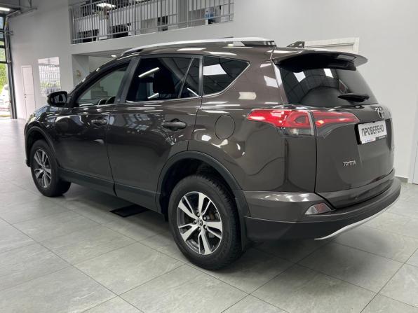 Toyota RAV4 IV (XA40) Рестайлинг с пробегом 2018 года, цена 2 450 000 рублей, 140740 км, внедорожник, Автокод Объявления