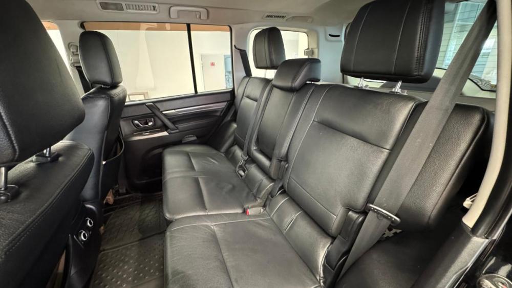 Mitsubishi Pajero IV Рестайлинг 1 Киров  - изображение 18