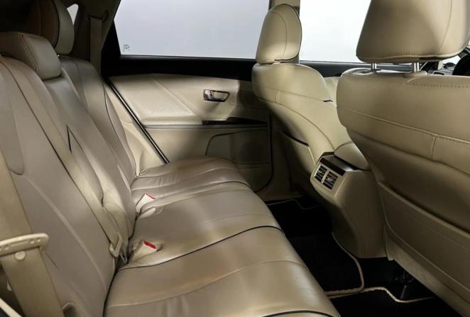 Toyota Venza I Рестайлинг с пробегом 2013 года, цена 2 650 000 рублей, 132625 км, внедорожник, Автокод Объявления