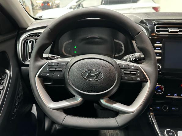 Hyundai Creta II с пробегом 2022 года, цена 2 165 000 рублей, 60005 км, внедорожник, Автокод Объявления