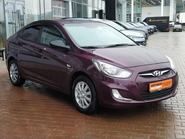 Hyundai Solaris I с пробегом 2012 года, цена 730 000 рублей, 145600 км, седан, Автокод Объявления