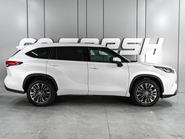 Toyota Highlander IV (XU70) с пробегом 2026 года, цена 5 749 000 рублей, 54 км, внедорожник, Автокод Объявления