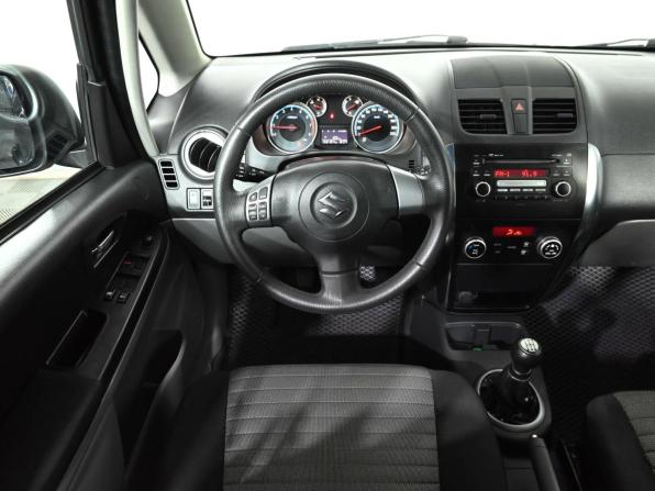 Suzuki SX4 I (Classic) Рестайлинг с пробегом 2011 года, цена 790 000 рублей, 156764 км, хэтчбек, Автокод Объявления