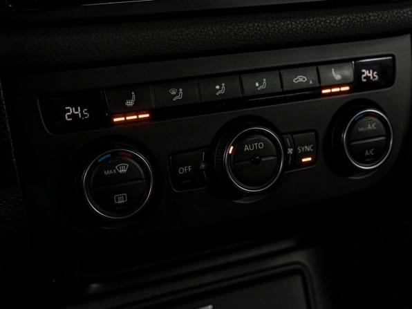 Volkswagen Tiguan I Рестайлинг с пробегом 2015 года, цена 1 799 000 рублей, 132995 км, внедорожник, Автокод Объявления