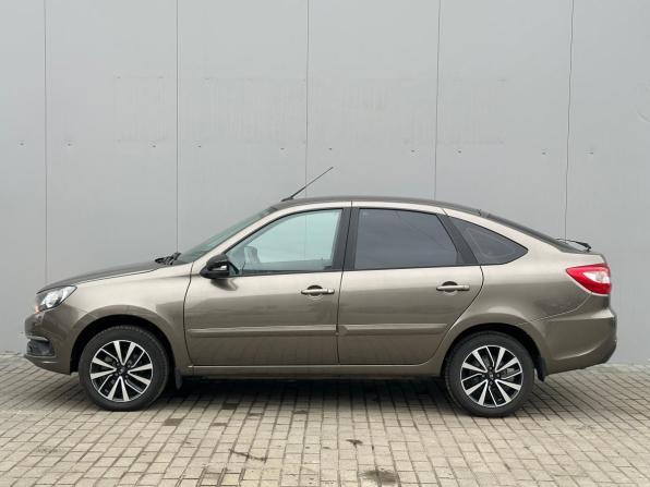 Lada (ВАЗ) Granta I Рестайлинг с пробегом 2025 года, цена 1 135 000 рублей, 4274 км, лифтбек, Автокод Объявления